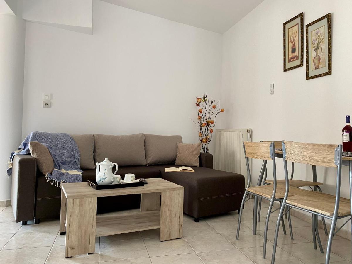 Peaceful Apartment, In The Nature, With Yard "3" Ziparion Bagian luar foto